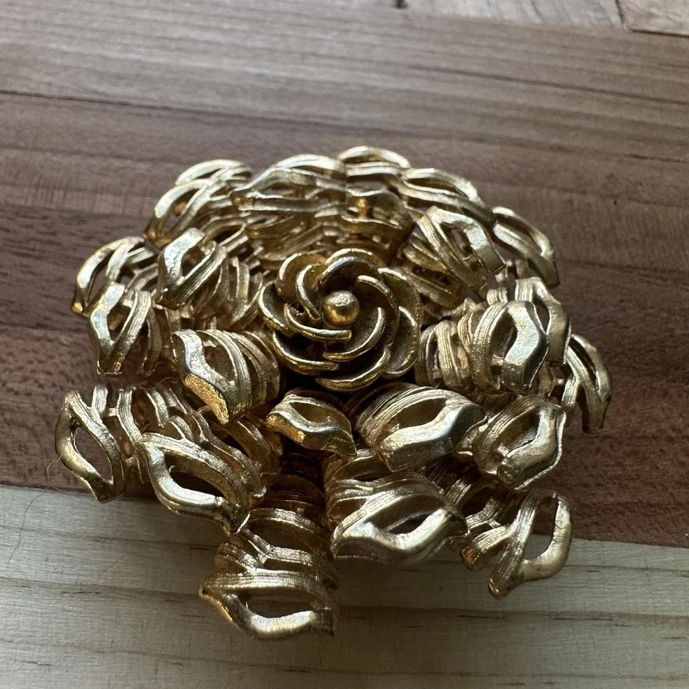 Vintage 1940s-50s Corocraft Flower Brooch Pin 2 Inch Openwork Gold Plated Signed